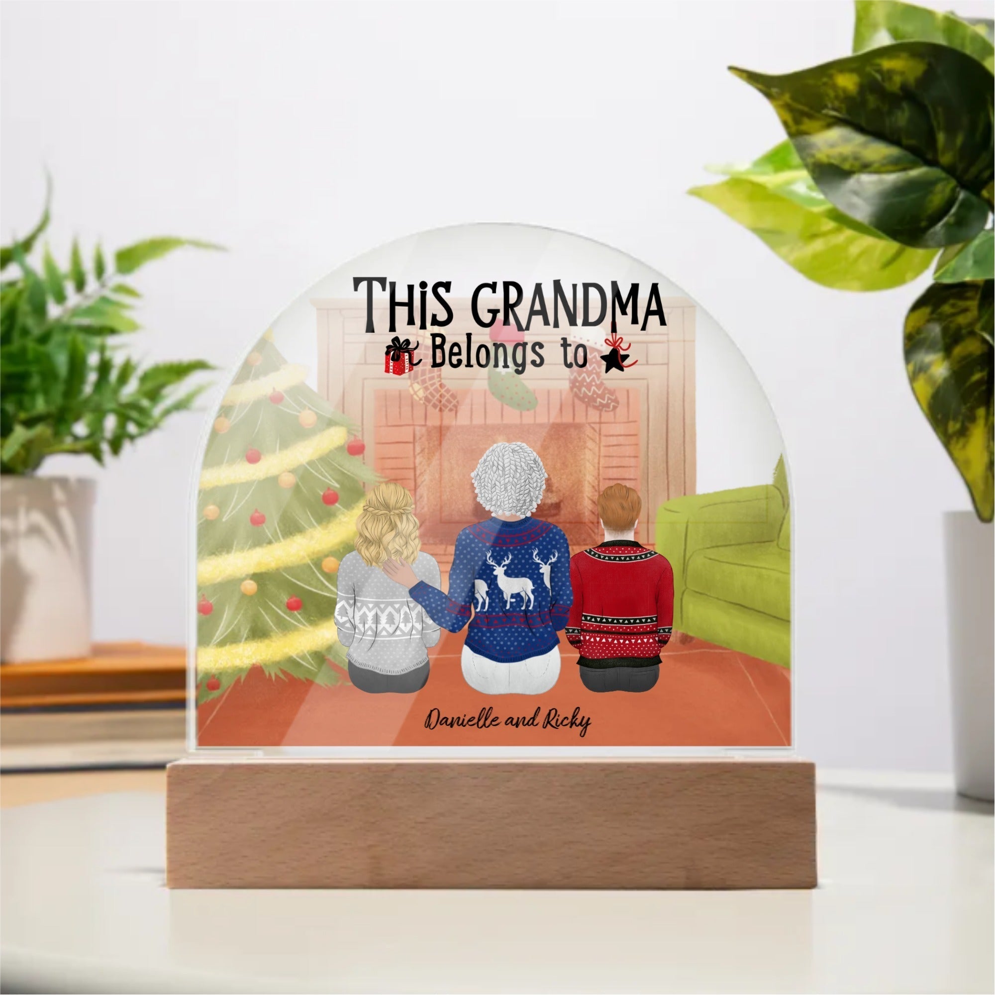 Grandfamily Christmas Dome Plaque - Wooden Base Acrylic